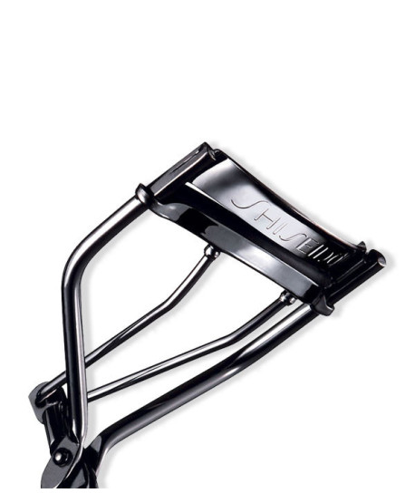 EYELASH CURLER