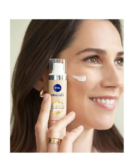 CELLULAR LUMINOUS 630º ANTIMANCHAS FLUIDO CON COLOR