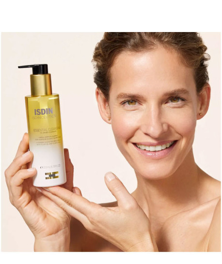 ISDINCEUTICS ESSENTIAL CLEANSING