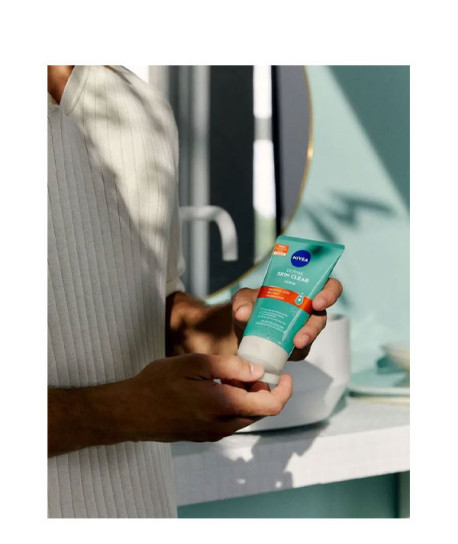 DERMA SKIN CLEAR EXFOLIANTE