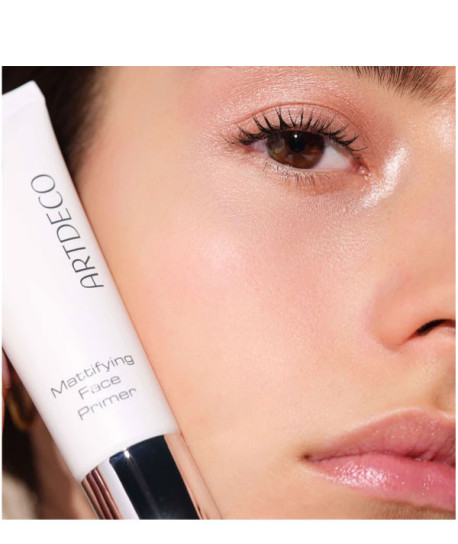 MATTIFYING FACE PRIMER