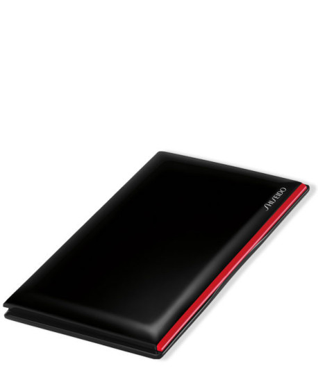 SYNCHRO SKIN INVISIBLE SILK PRESSED POWDER