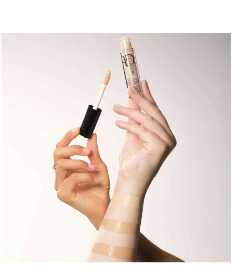 FLUID CAMOUFLAGE CONCEALER