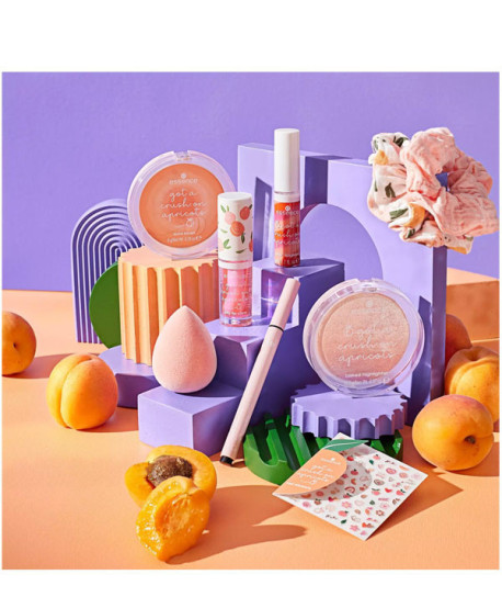 GOT A CRUSH ON APRICOTS SPONGE