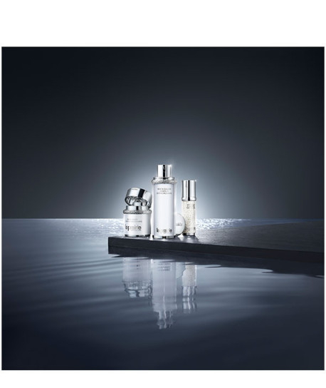 WHITE CAVIAR ESSENCE EXTRAORDINAIRE