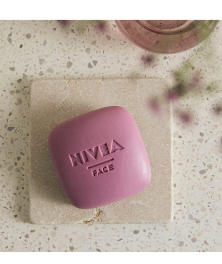 NATURALLY CLEAN LIMPIADOR FACIAL SÓLIDO DESMAQUILLADOR