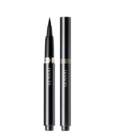 LIQUID EYELINER