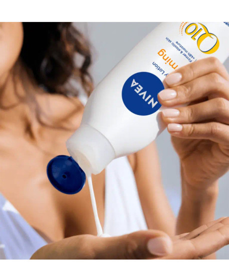 Q10 PLUS VITAMIN C LOCIÓN CORPORAL REAFIRMANTE