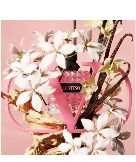 VALENTINO DONNA BORN IN ROMA