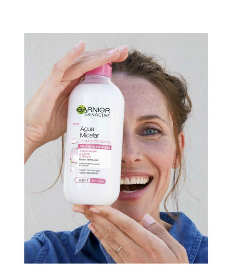 AGUA MICELAR CON LECHE HIDRATANTE