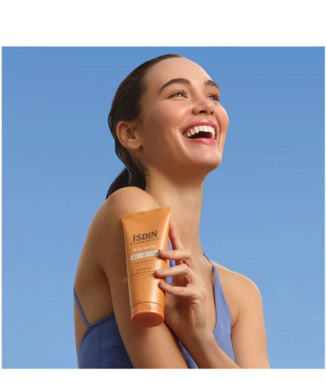 BODY GLOW SPF30