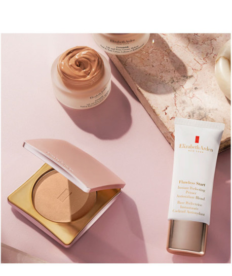 FLAWLESS FINISH SKINCARING PRESSED POWDER