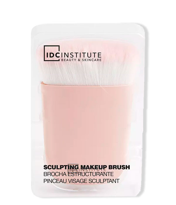 SCULPTING MAKEUP BRUSH
