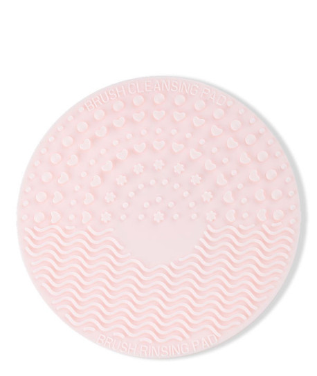 BRUSH CLEANSING PAD