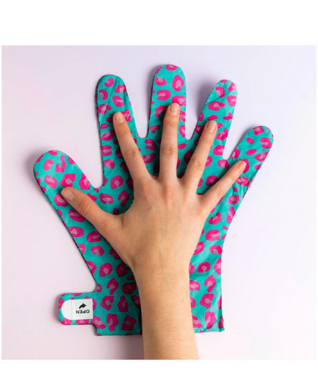 HAND GLOVE SAVAGE MASK