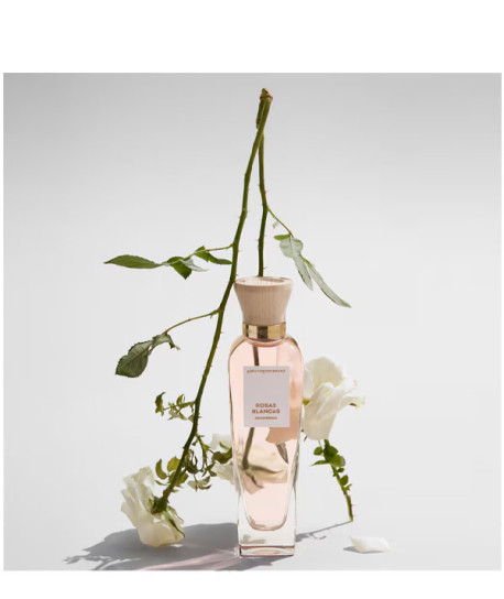 AGUA FRESCA DE ROSAS BLANCAS
