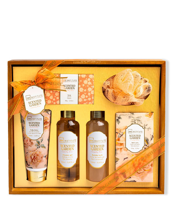 SCENTED GARDEN COUNTRY ROSE...