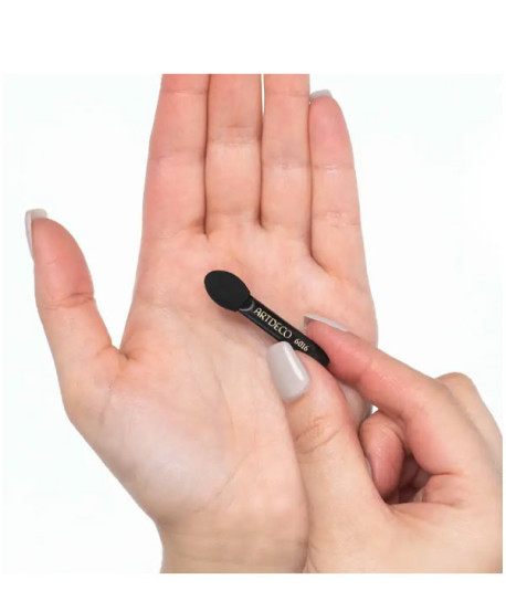 EYESHADOW APPLICATOR FOR BEAUTY BOX 6016