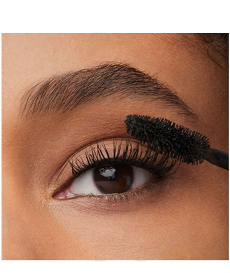 THE COLOSSAL MASCARA 36 H