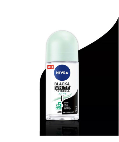 BLACK & WHITE INVISIBLE ACTIVE DEO ROLL-ON