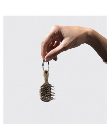 NATURAL FIBER CEPILLO MINI CHARM
