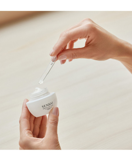 ABSOLUTE SILK ILLUMINATIVE CREAM