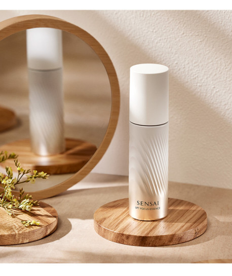 LIFT FOCUS ESSENCE