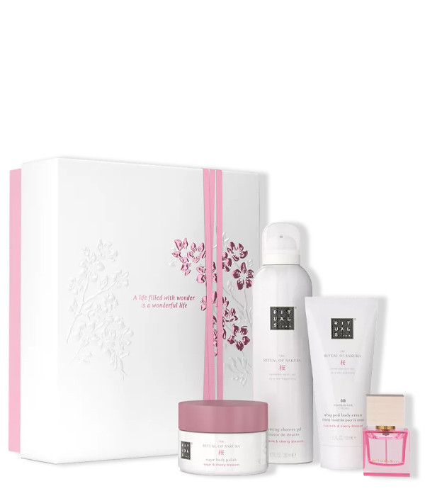 THE RITUAL OF SAKURA MEDIUM...