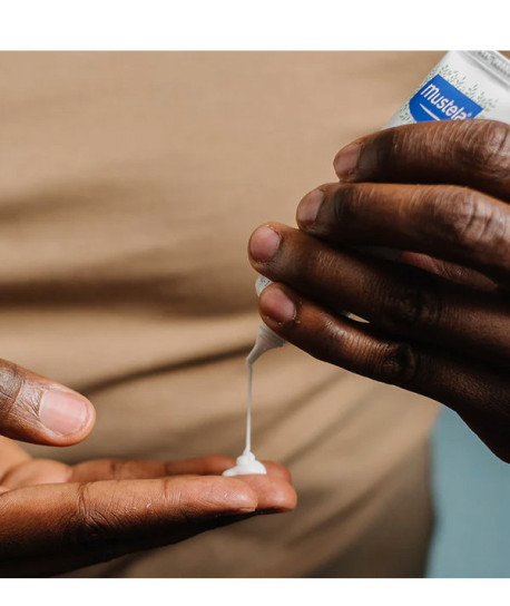 CUIDADO COSTRA LÁCTEA