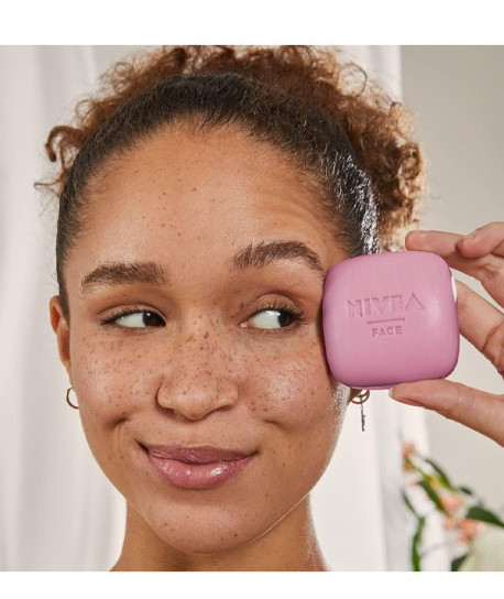 NATURALLY CLEAN LIMPIADOR FACIAL SÓLIDO DESMAQUILLADOR