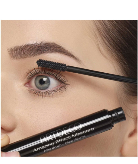 AMAZING EFFECT MASCARA