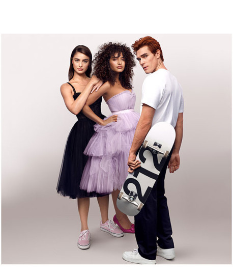 212 HEROES FOR HER EN ESTUCHE