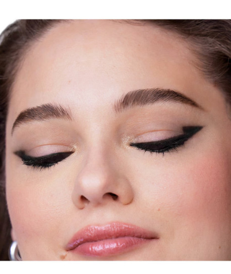 HIGH IMPACT SHADOW PLAY