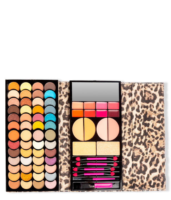 MAGIC STUDIO WILD SAFARI...