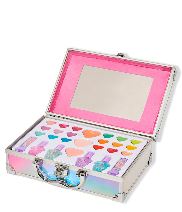 LITTLE UNICORN BORN TO BE...