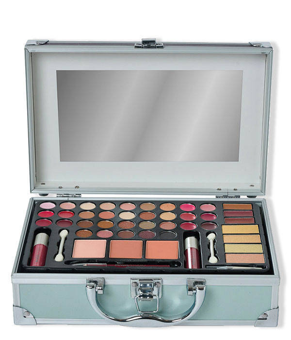 MAGIC STUDIO VEGAN BEAUTY...